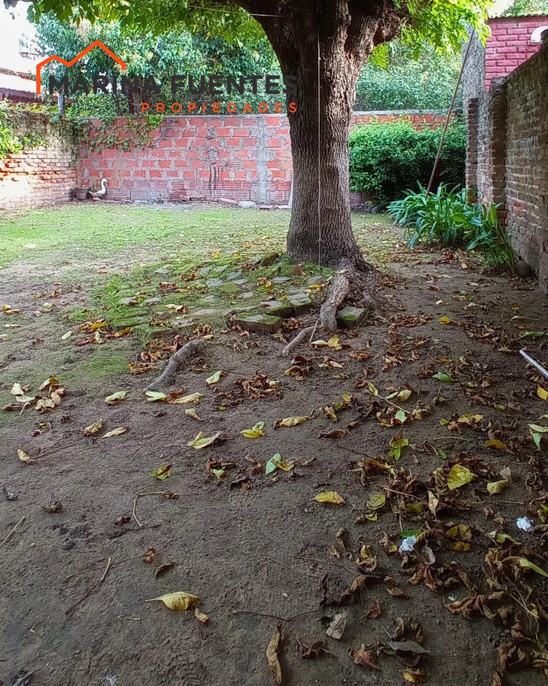 EN VENTA ➡️ CASA DE BARRIO
