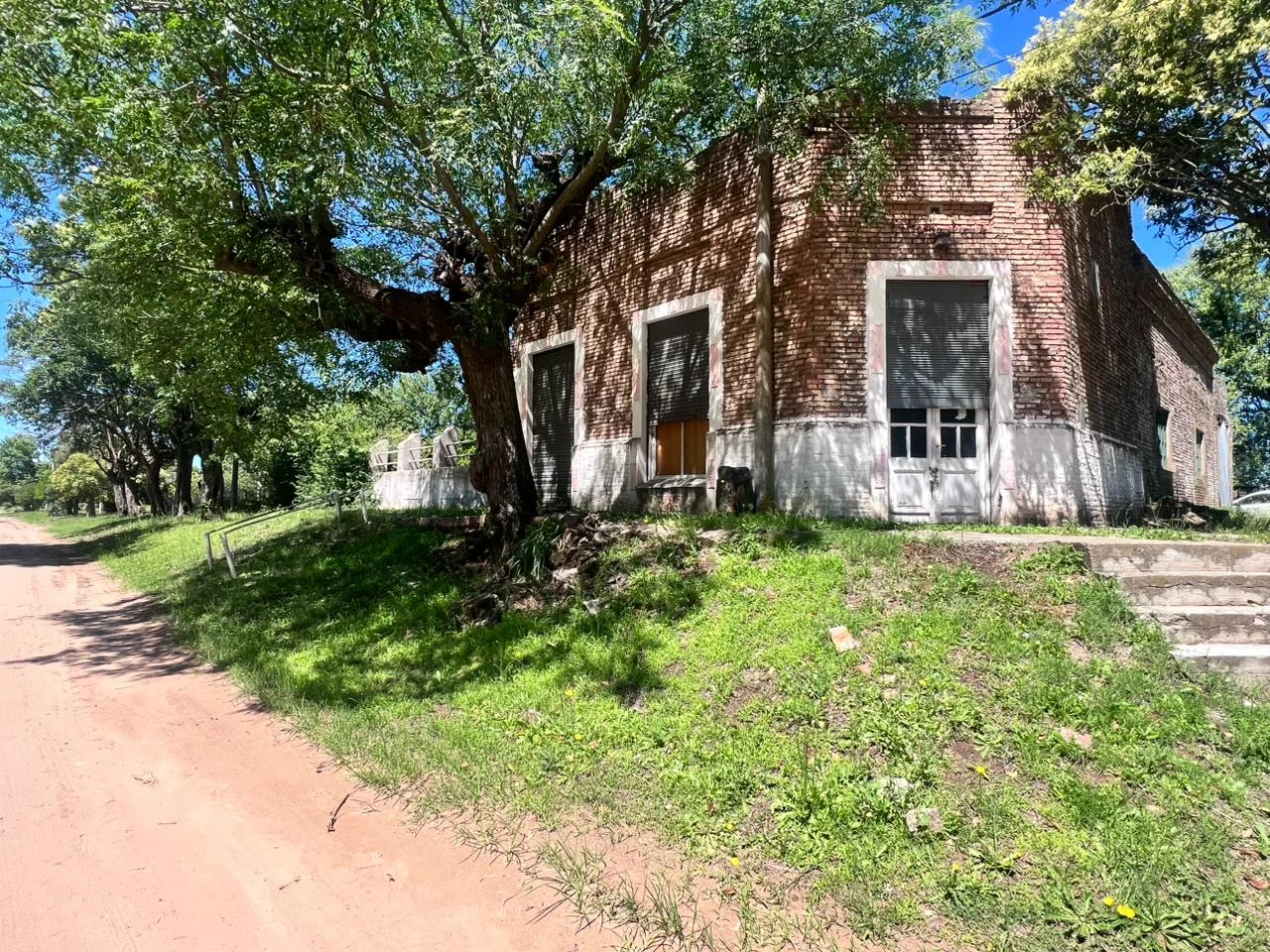 CASA EN VENTA | A REMODELAR | COMODORO PY