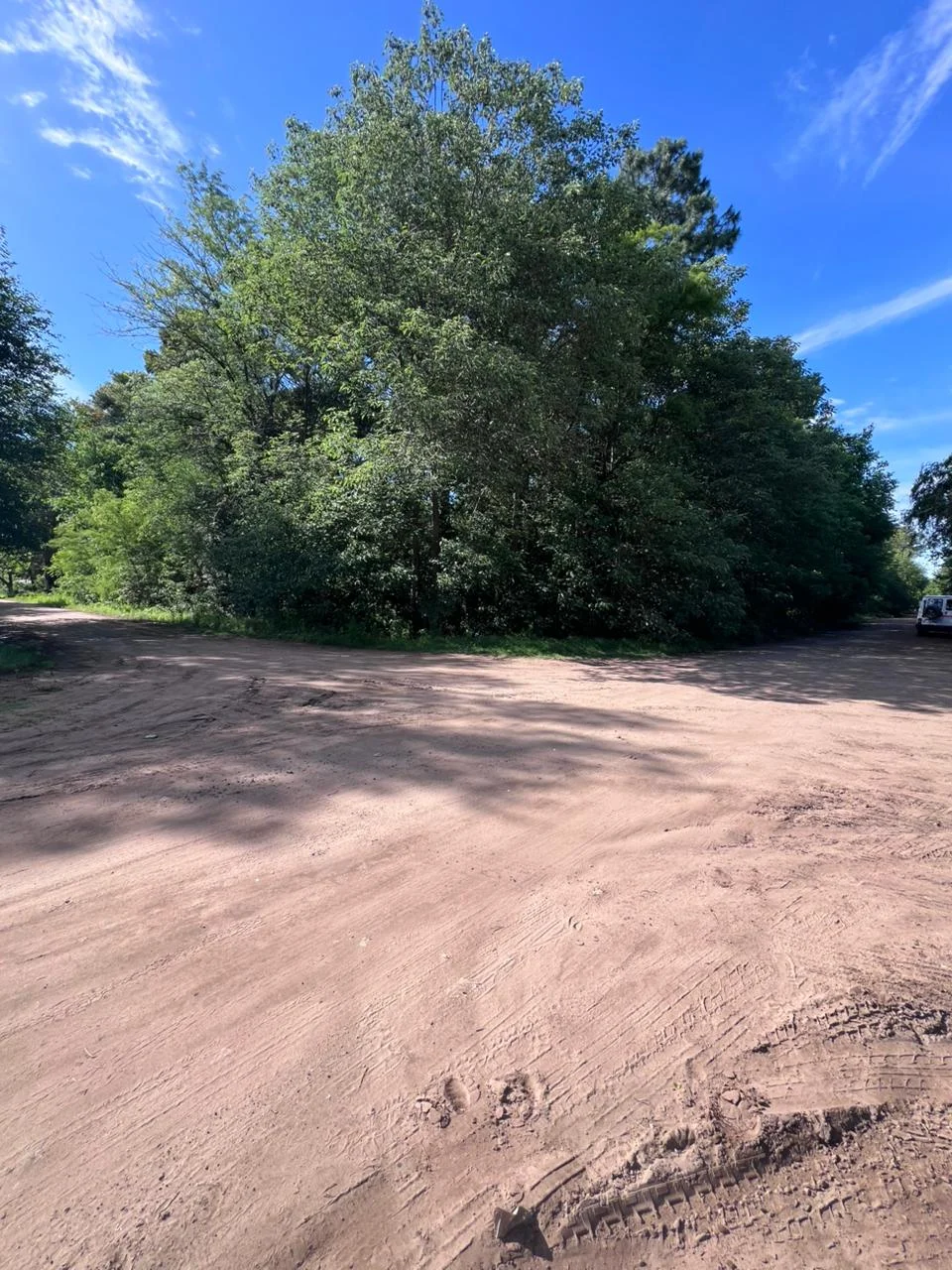 VENTA TERRENO | CARLOS GARDEL Y ALICIA M JUSTO | BRAGADO