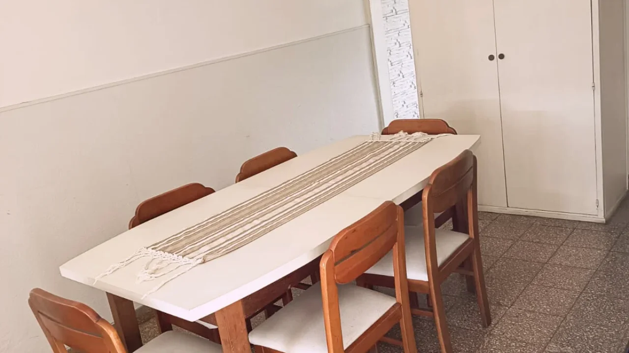 EN VENTA -Casa Ubicada Sobre Calle Balcarce N°535