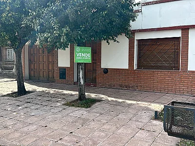 CASA EN VENTA | LAPRIDA 700 | BRAGADO