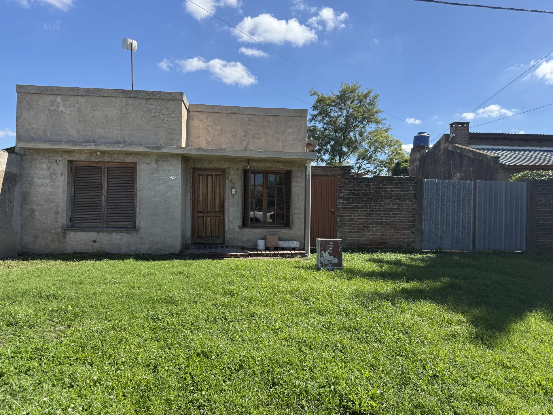 Casa Roca 787 e/Moreno y Ameghino