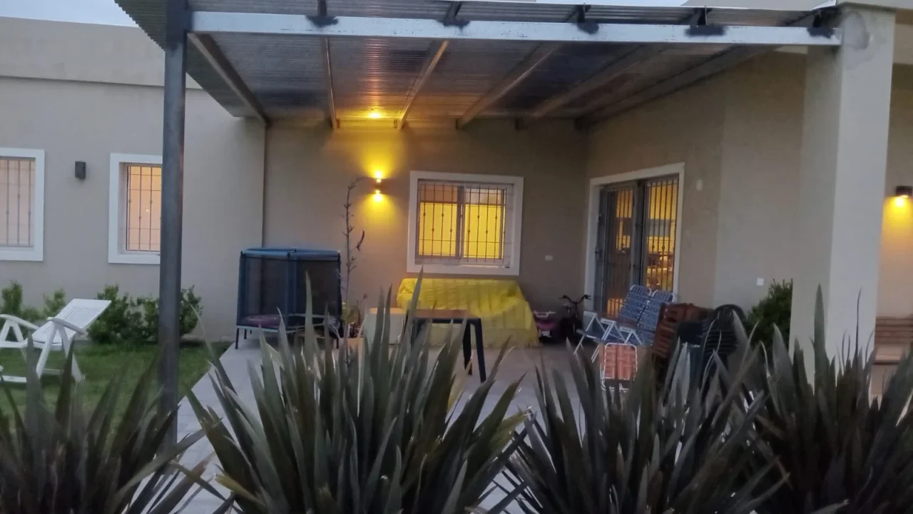 CASA EN VENTA | BARRIO AIRES BRAGADO | BRAGADO