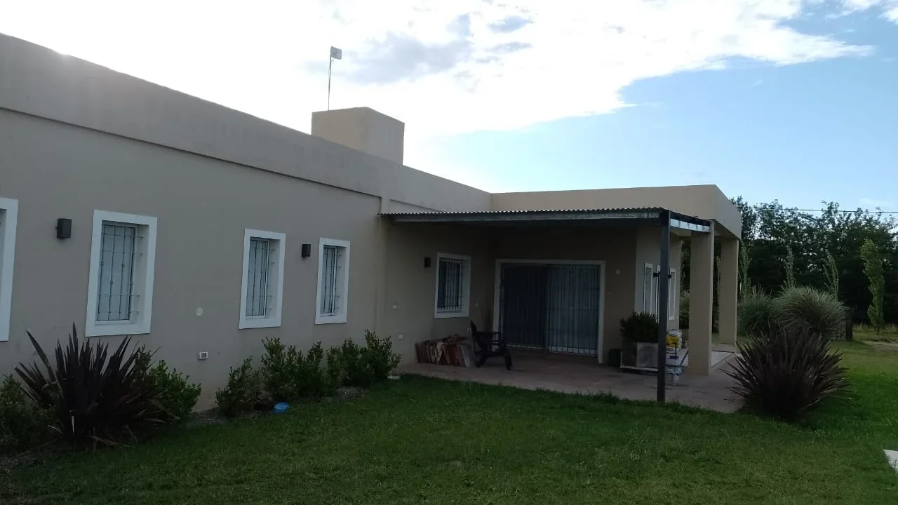 CASA EN VENTA | BARRIO AIRES BRAGADO | BRAGADO