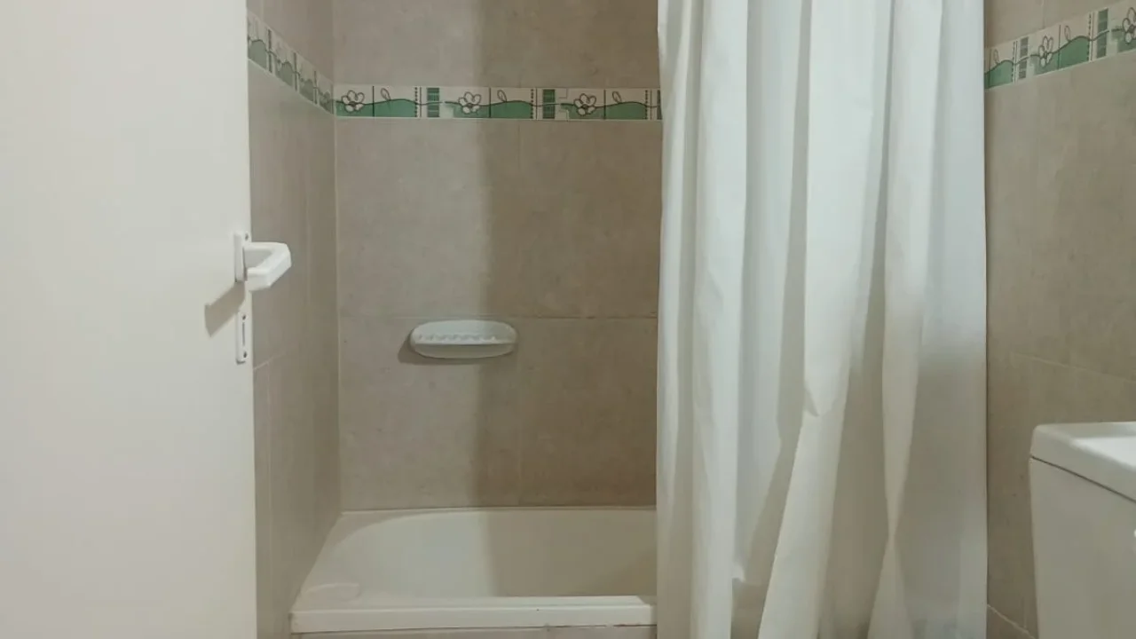 EN ALQUILER-DEPARTAMENTO DE 2 AMBIENTES