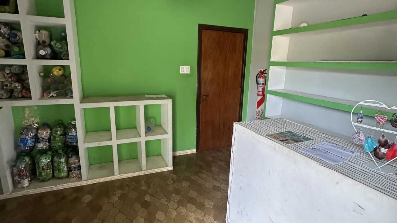 Casa céntrica Del Busto y Rauch