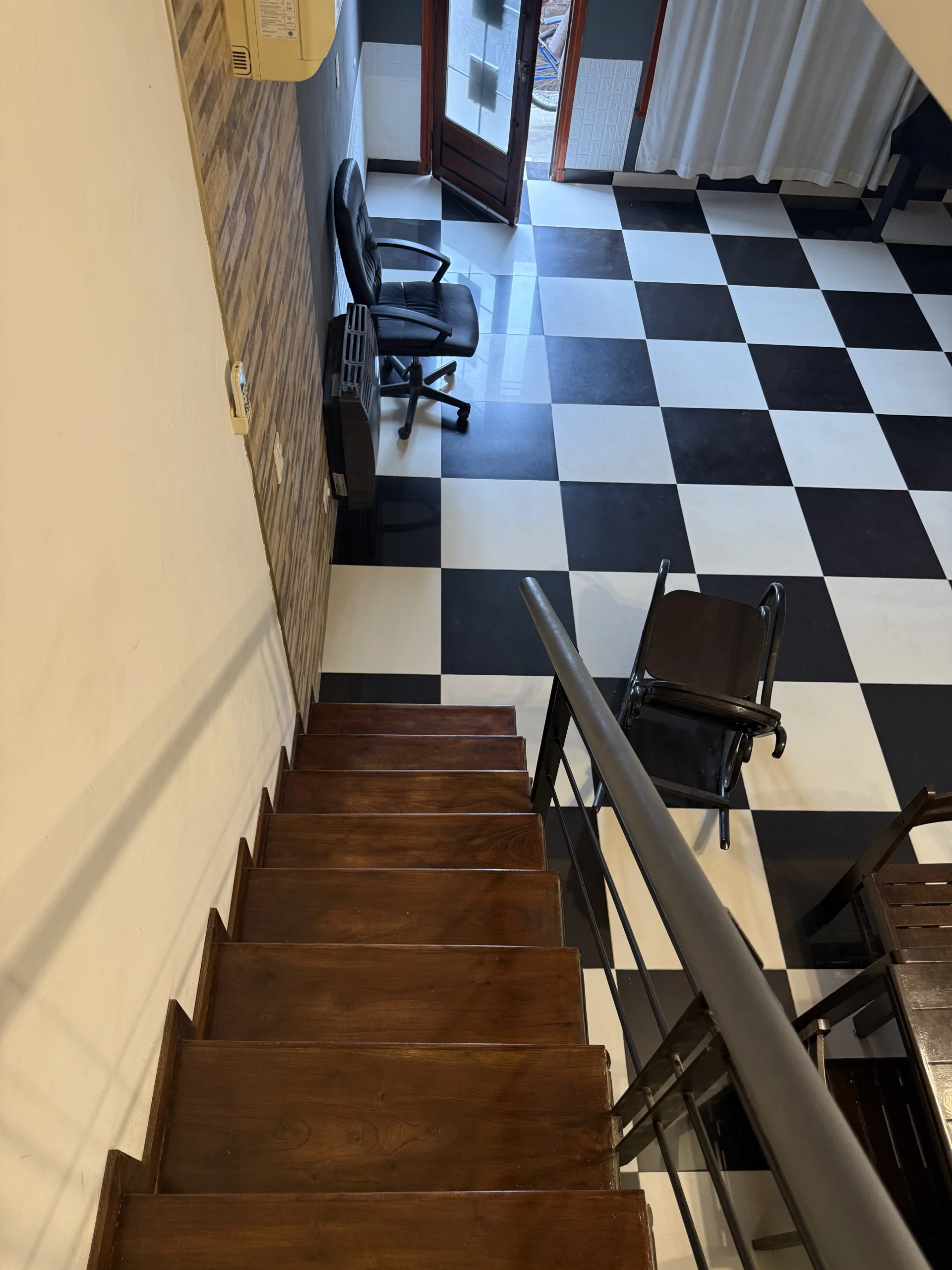 Casa en Roca 239 e/ Remedios de Escalada y San Martín