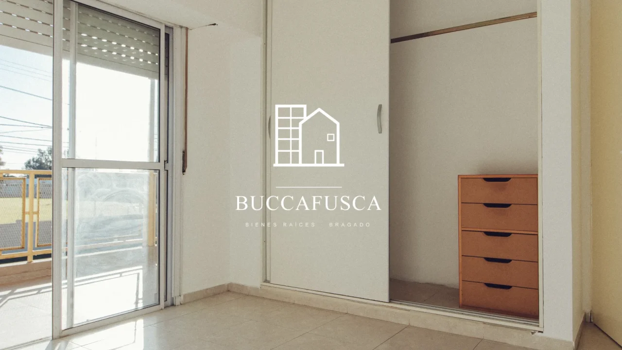 Departamento 2 Ambientes en Planta Alta
