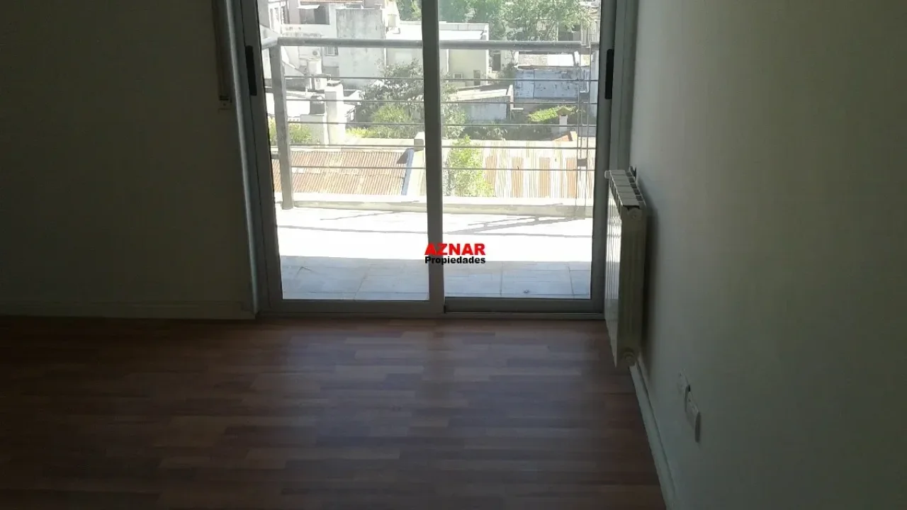 Departamento en venta en Pellegrini N° 1644