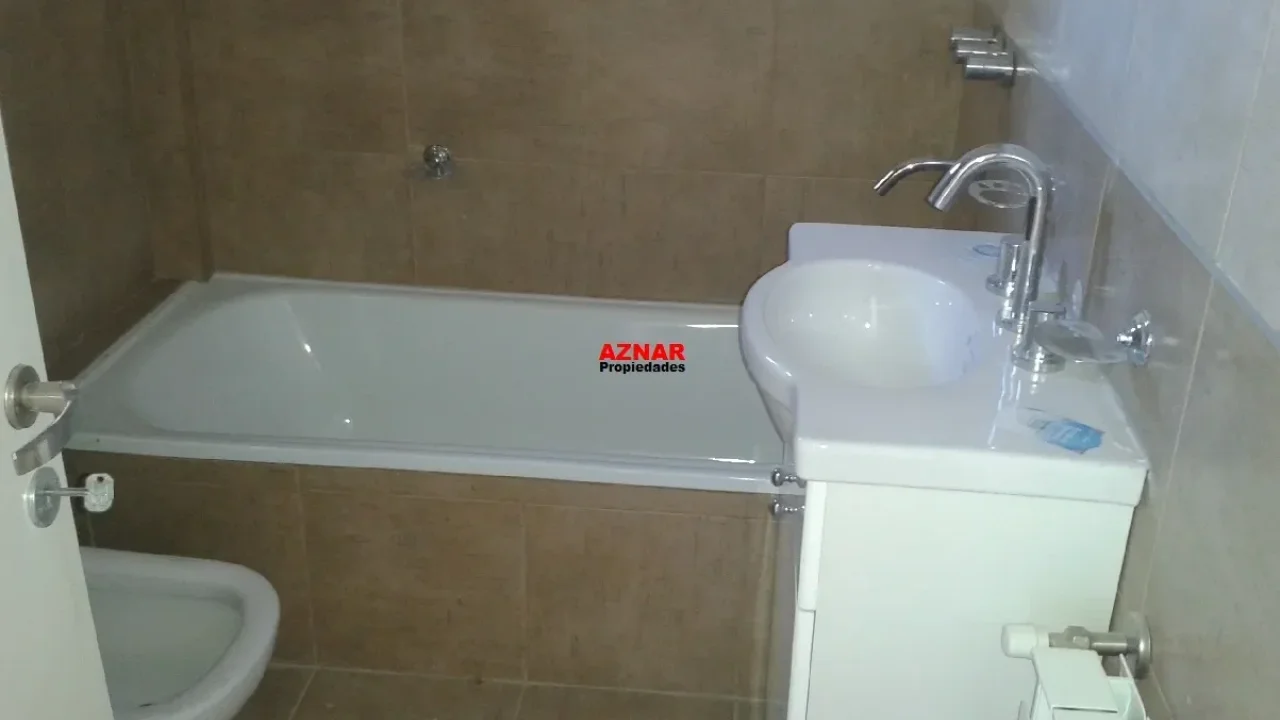 Departamento en venta en Pellegrini N° 1644