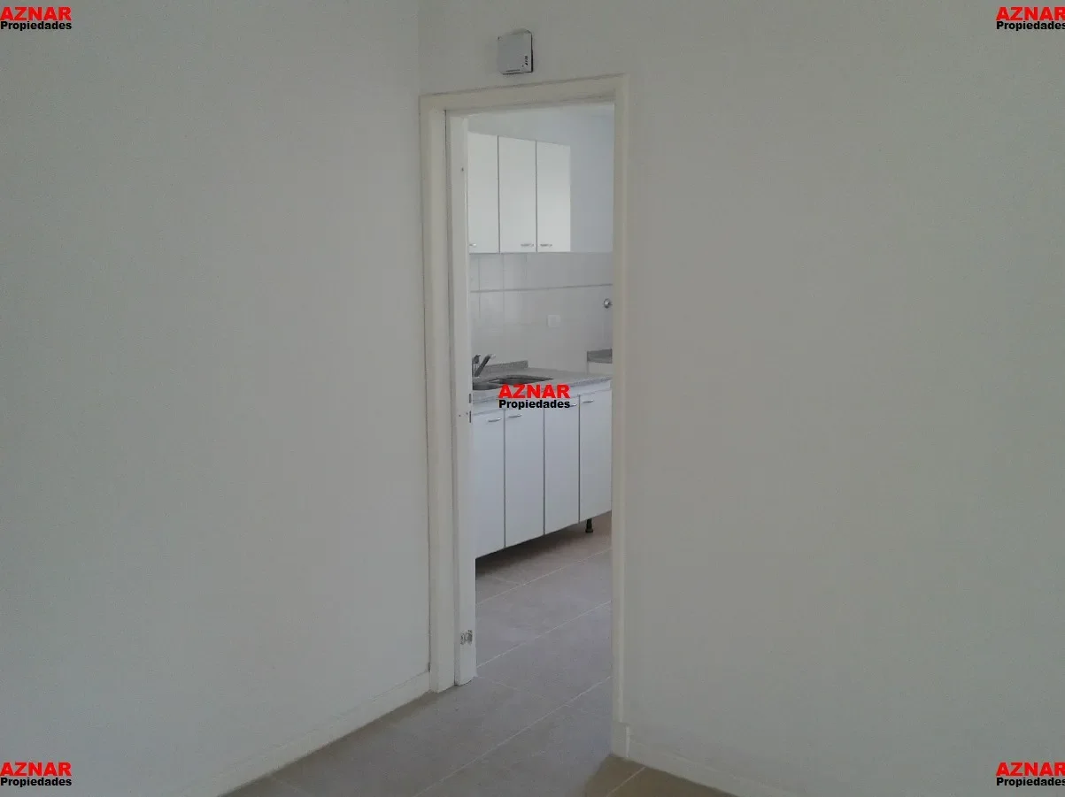 Departamento en venta en Pellegrini N° 1644