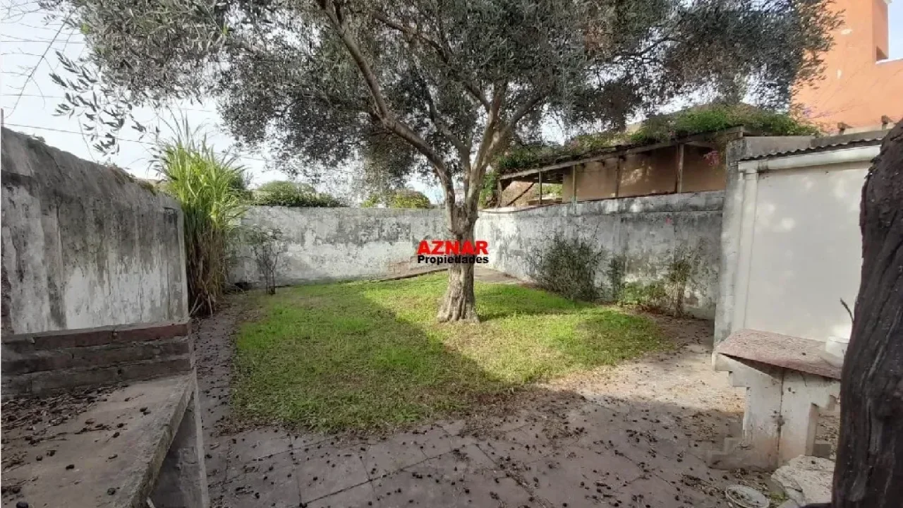 Casa en venta en Maroni Nº 136 e/ Gral. Paz y R. de Escalada