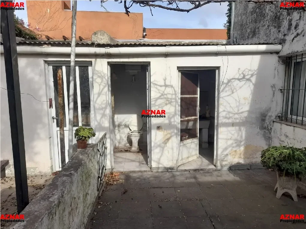 Casa en venta en Maroni Nº 136 e/ Gral. Paz y R. de Escalada