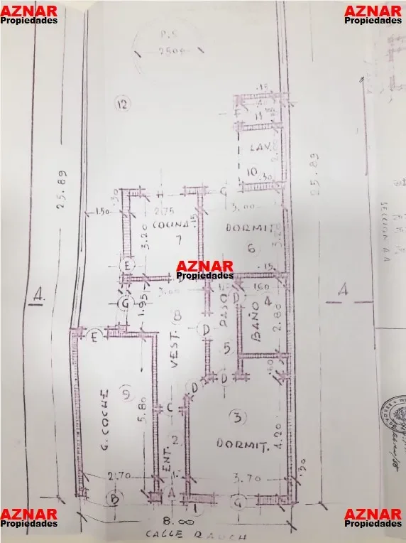 Casa en venta en Maroni Nº 136 e/ Gral. Paz y R. de Escalada