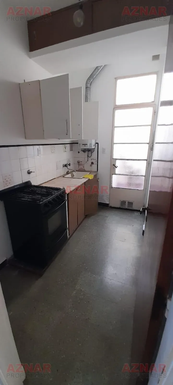 Departamento en venta en Pellegrini N°1365 - Galería Centenario