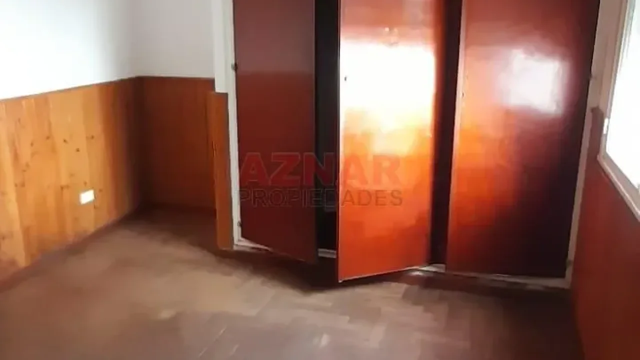 Departamento en venta en Pellegrini N°1365 - Galería Centenario