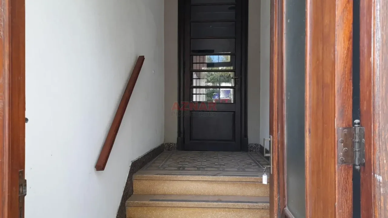 Casa en venta Belgrano N° 1108  esquina Italia
