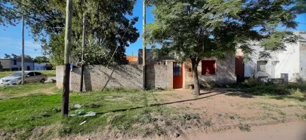 CASA EN VENTA TUCUMAN Y FERROVIARIOS ARGENTINOS