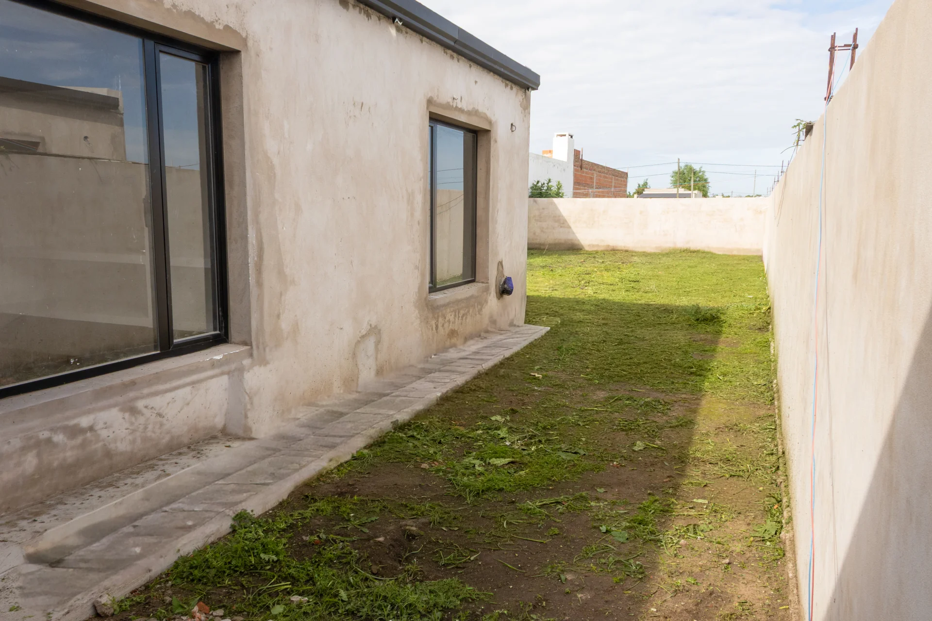 VENTA - CASA A ESTRENAR - BRAGADO