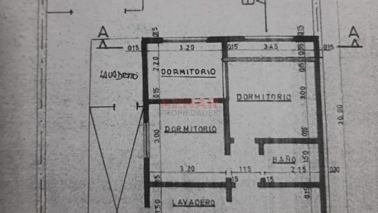 Casa con Galpón en calle Chivilcoy 77