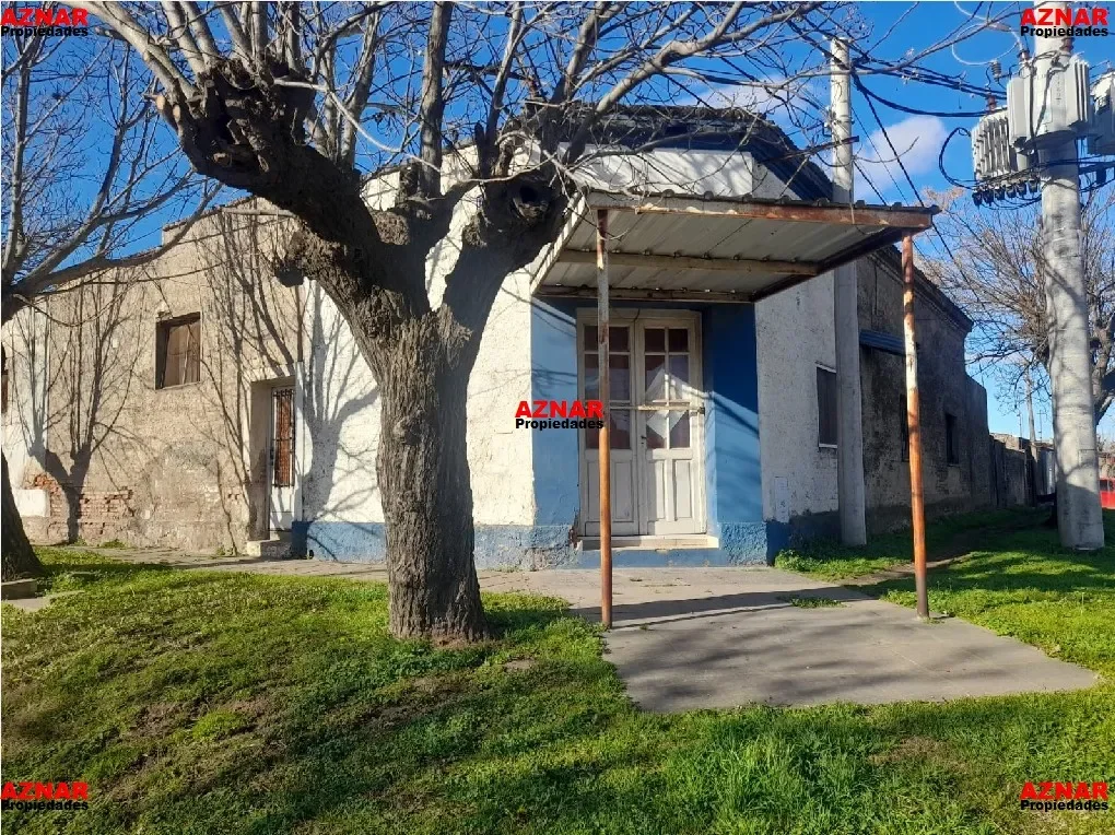 Casa con local en venta en Las Heras Nº 503 e/ Catamarca y Tucumán