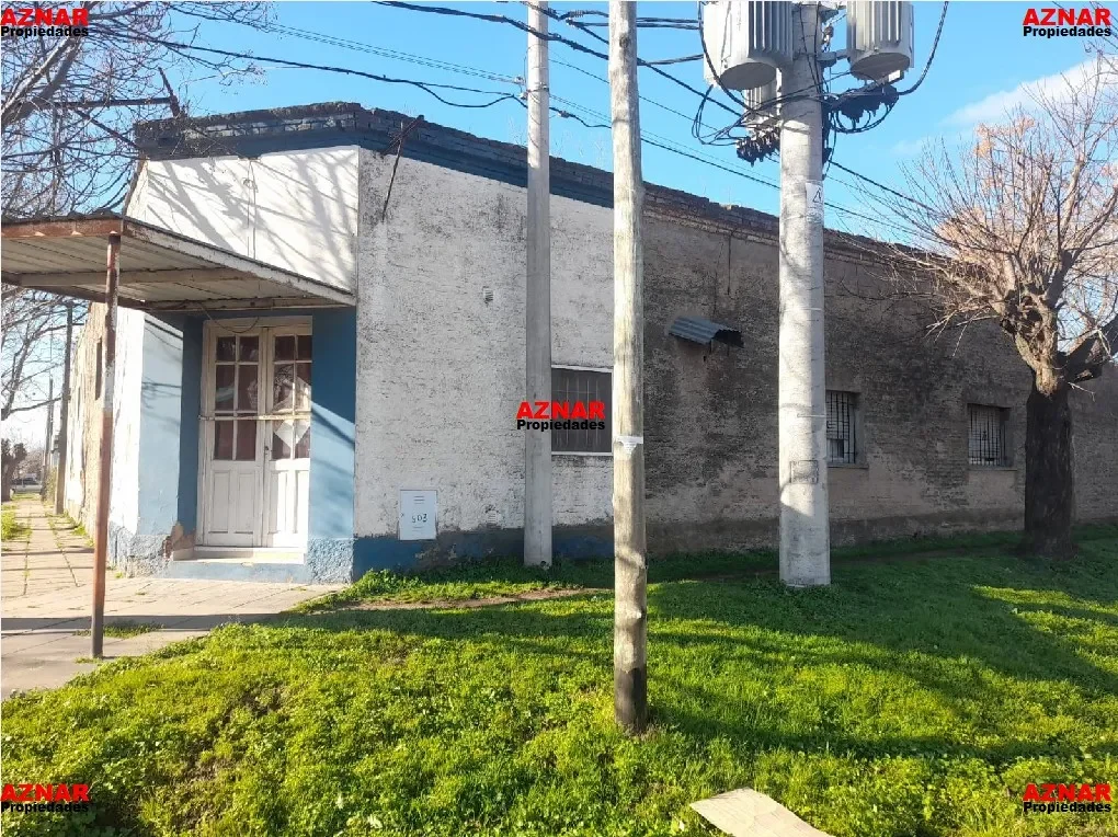 Casa con local en venta en Las Heras Nº 503 e/ Catamarca y Tucumán