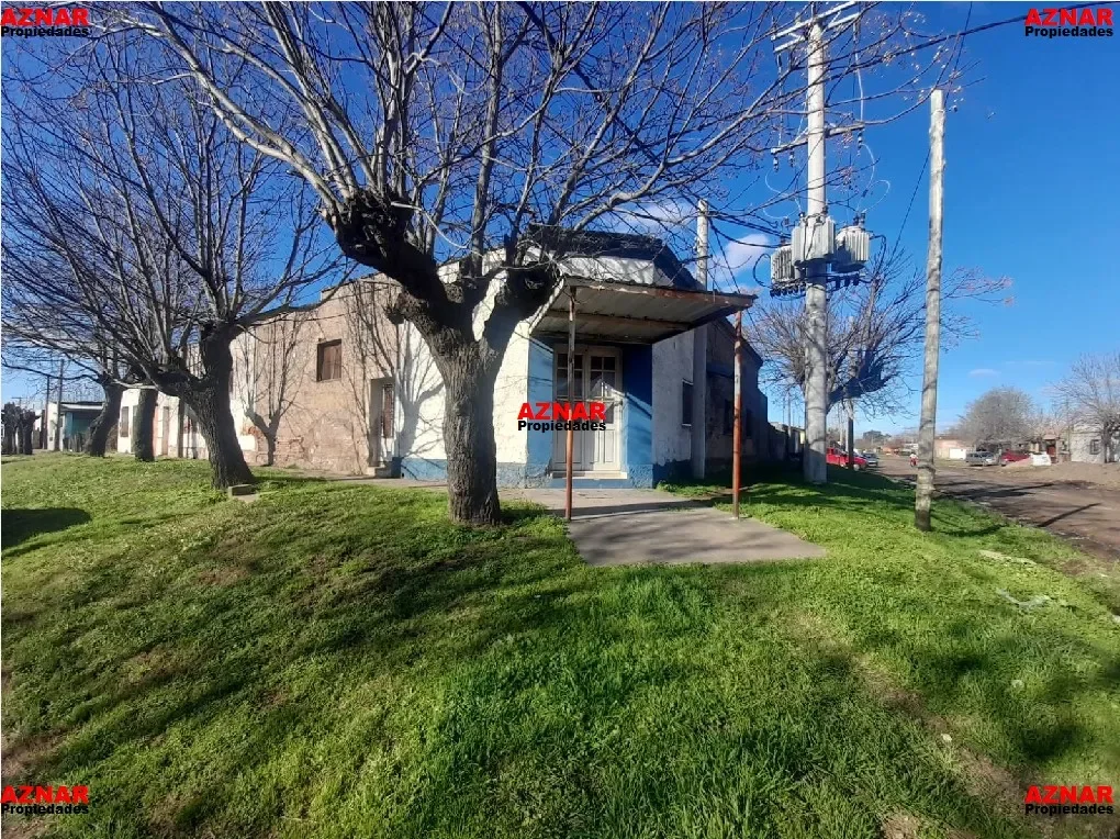 Casa con local en venta en Las Heras Nº 503 e/ Catamarca y Tucumán