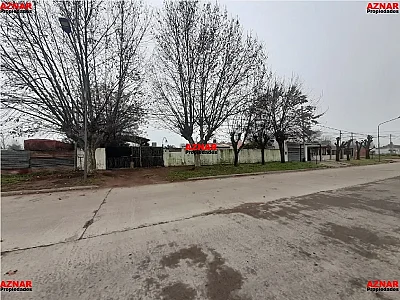 Quinta en venta en Rivadavia Nº 2780 e/ Palacios y Viamonte
