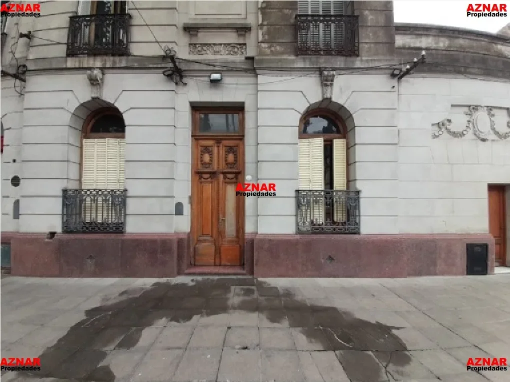 Casa en venta en Brown Nº 116 e/ Pellegrini y Belgrano