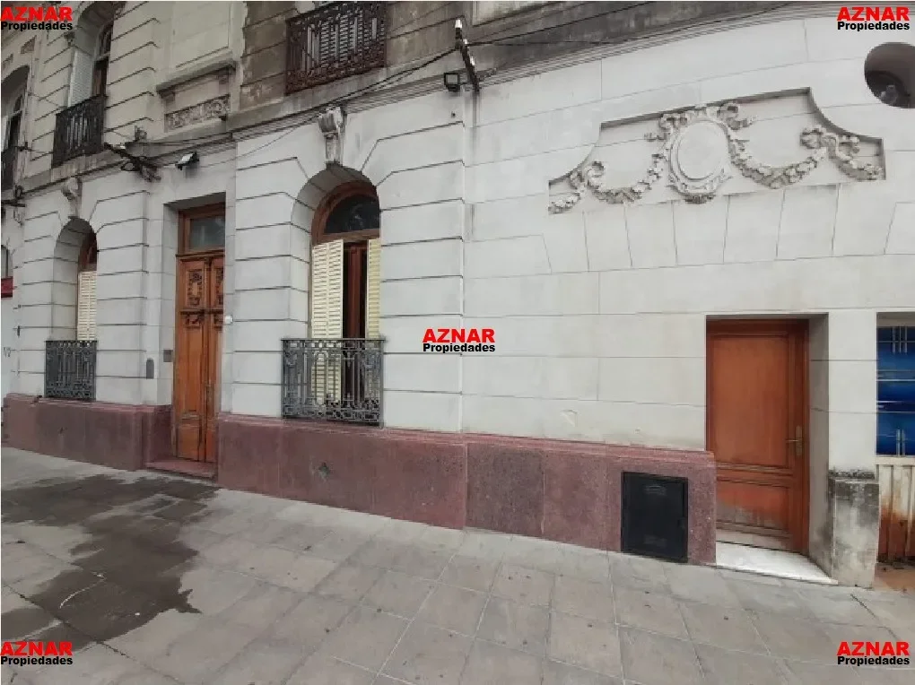 Casa en venta en Brown Nº 116 e/ Pellegrini y Belgrano
