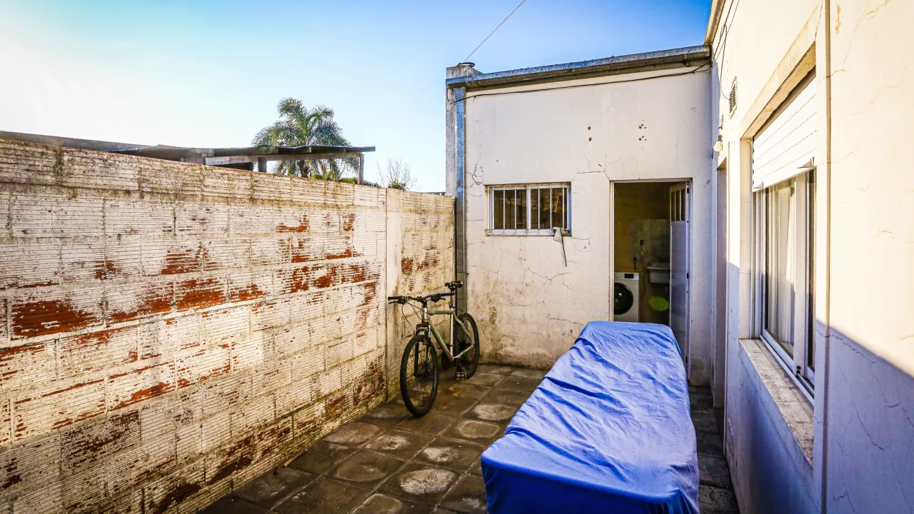VENTA - CASA SARMIENTO IV