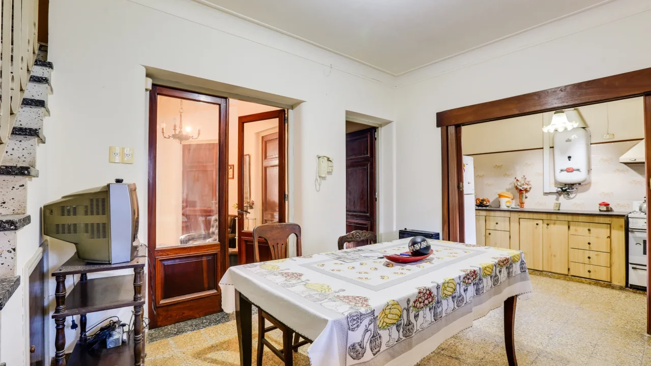 VENTA - CASA PELLEGRINI