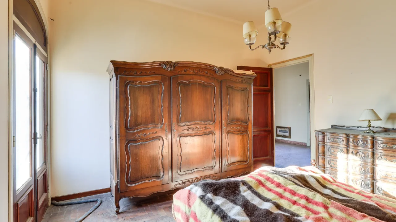 VENTA - CASA PELLEGRINI