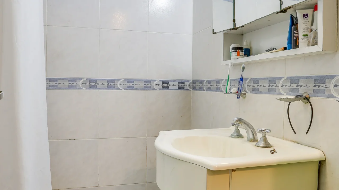 VENTA - CASA SAAVEDRA