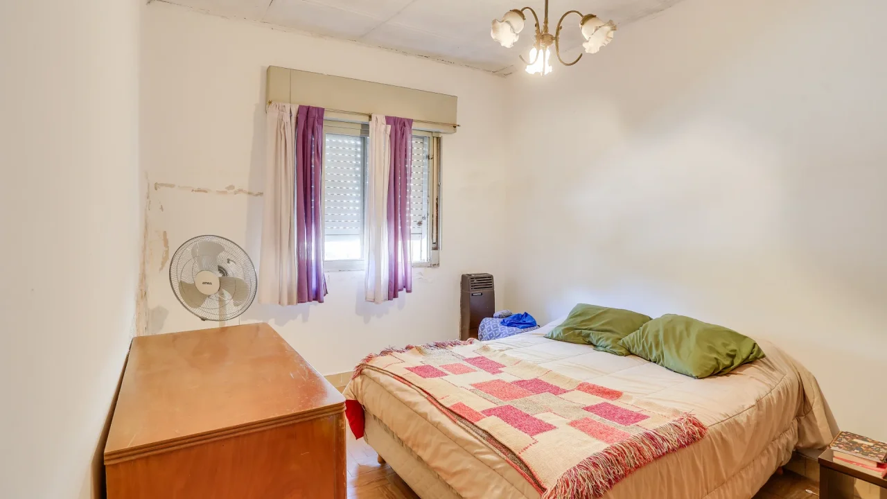 VENTA - CASA SAAVEDRA