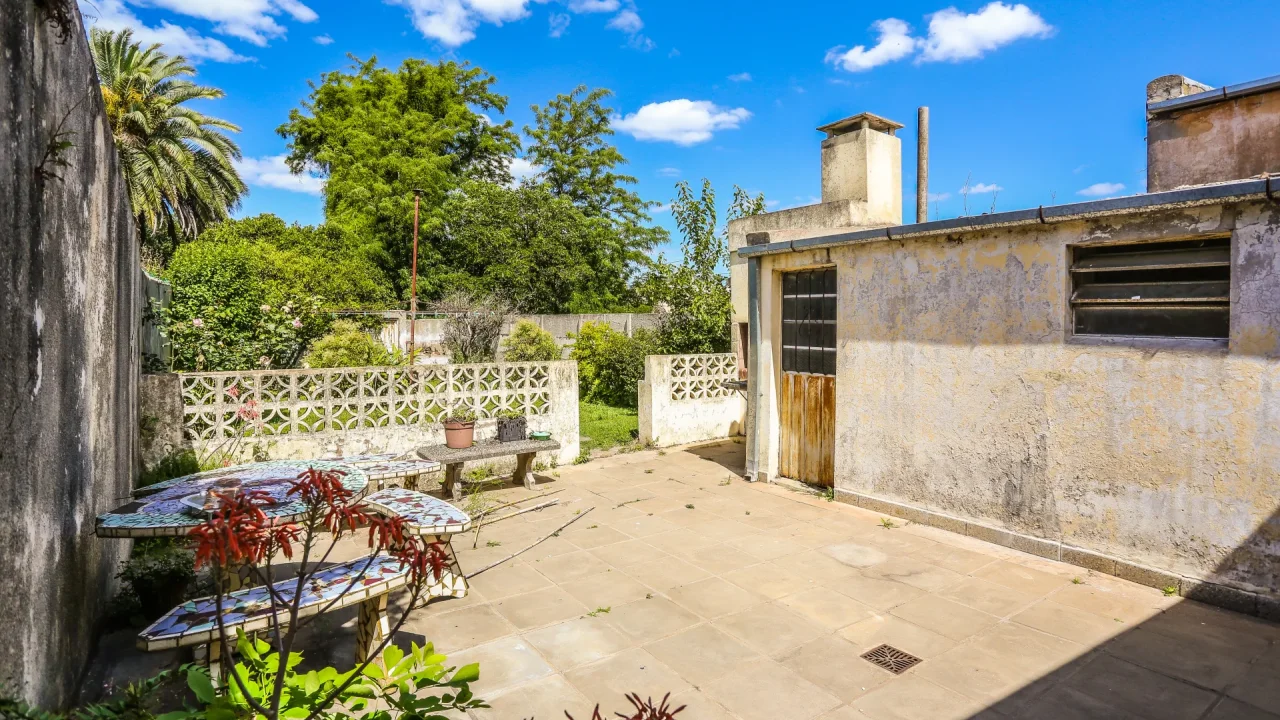 VENTA - CASA SAAVEDRA
