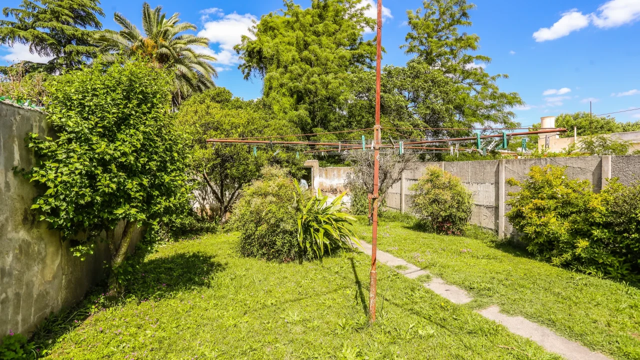 VENTA - CASA SAAVEDRA