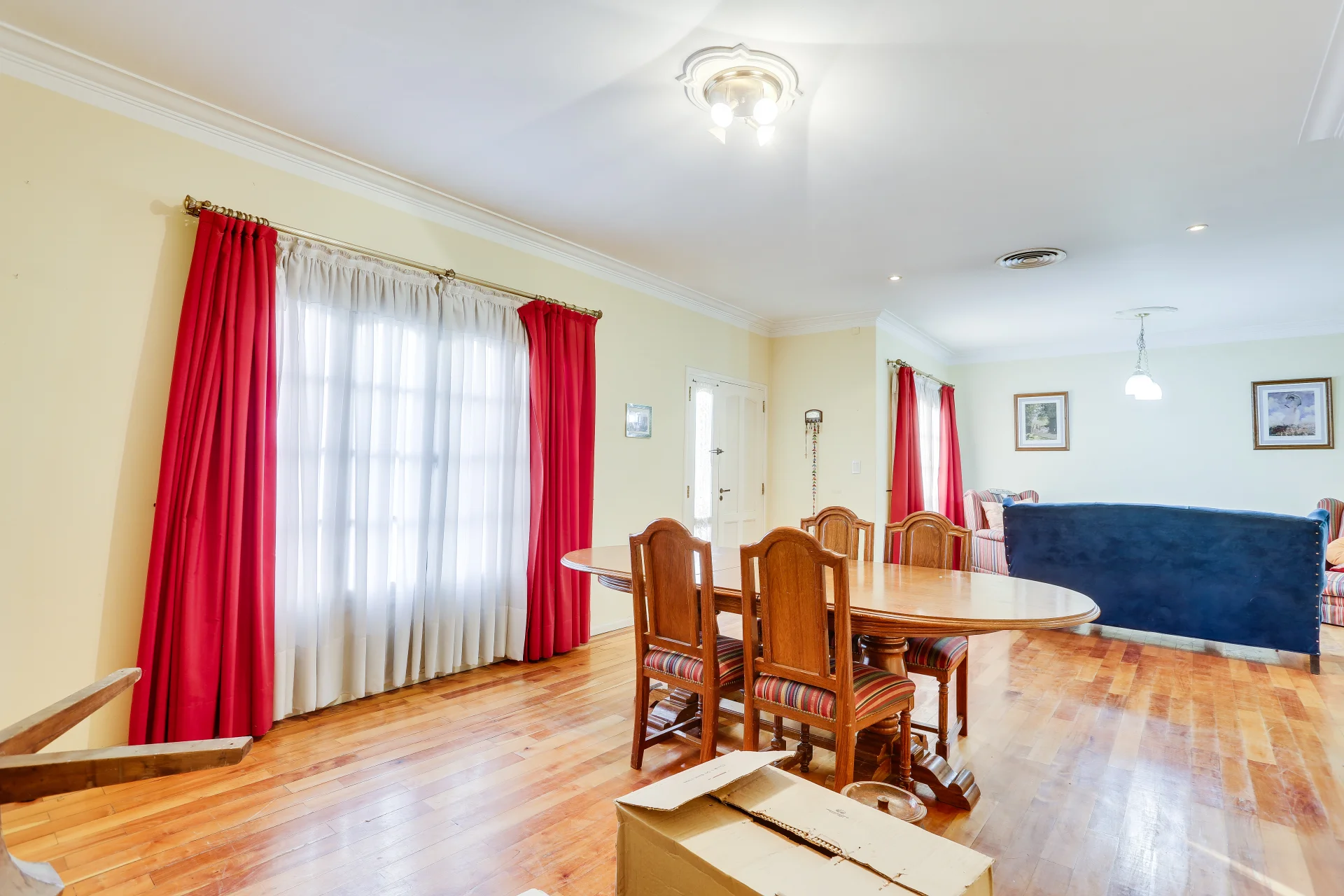 VENTA - CASA RIVADAVIA