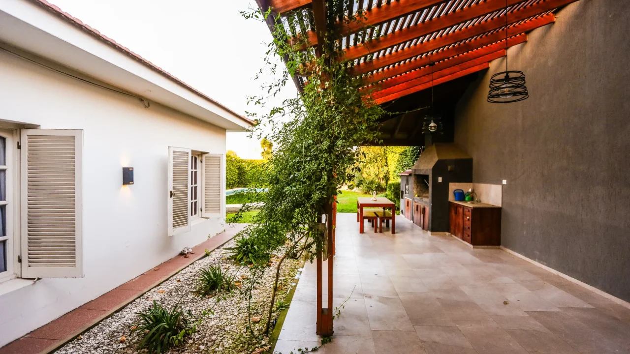 VENTA - CASA RIVADAVIA
