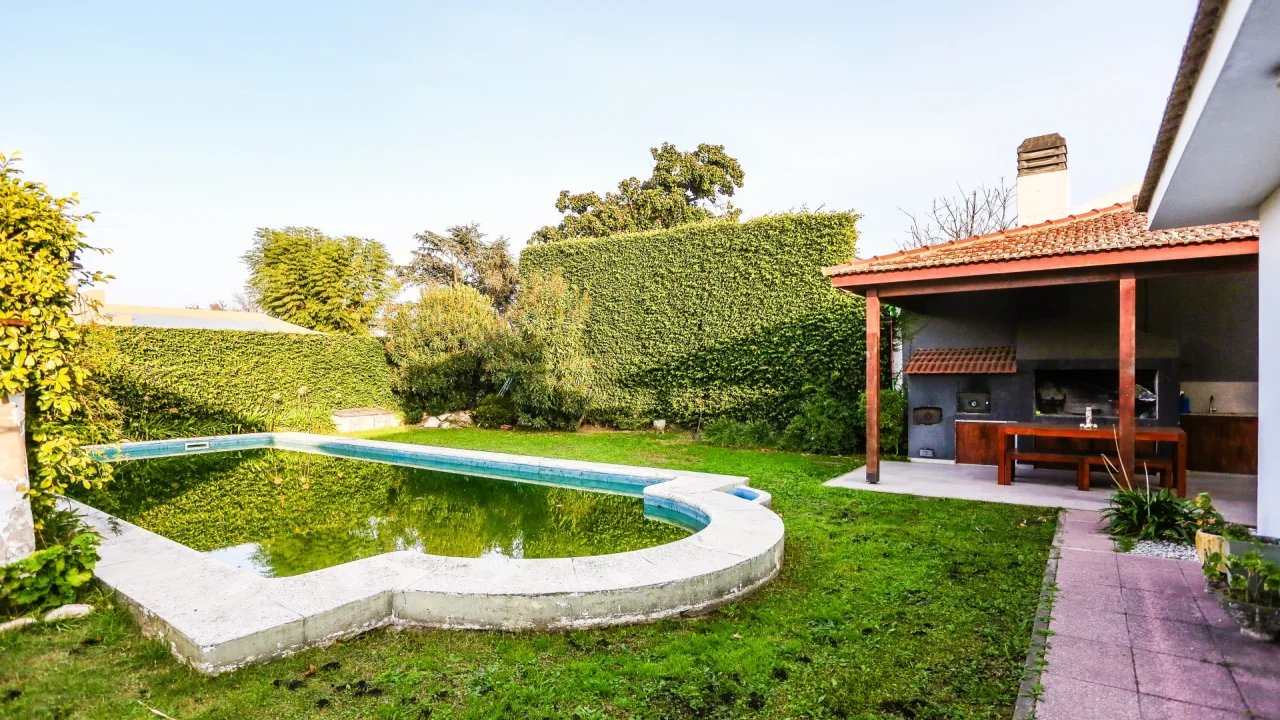 VENTA - CASA RIVADAVIA