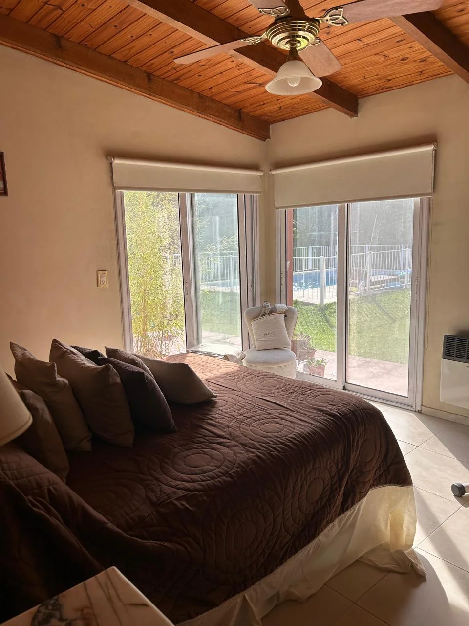 EN VENTA, CASA SOBRE CALLE LA CUMPARCITA N°1585