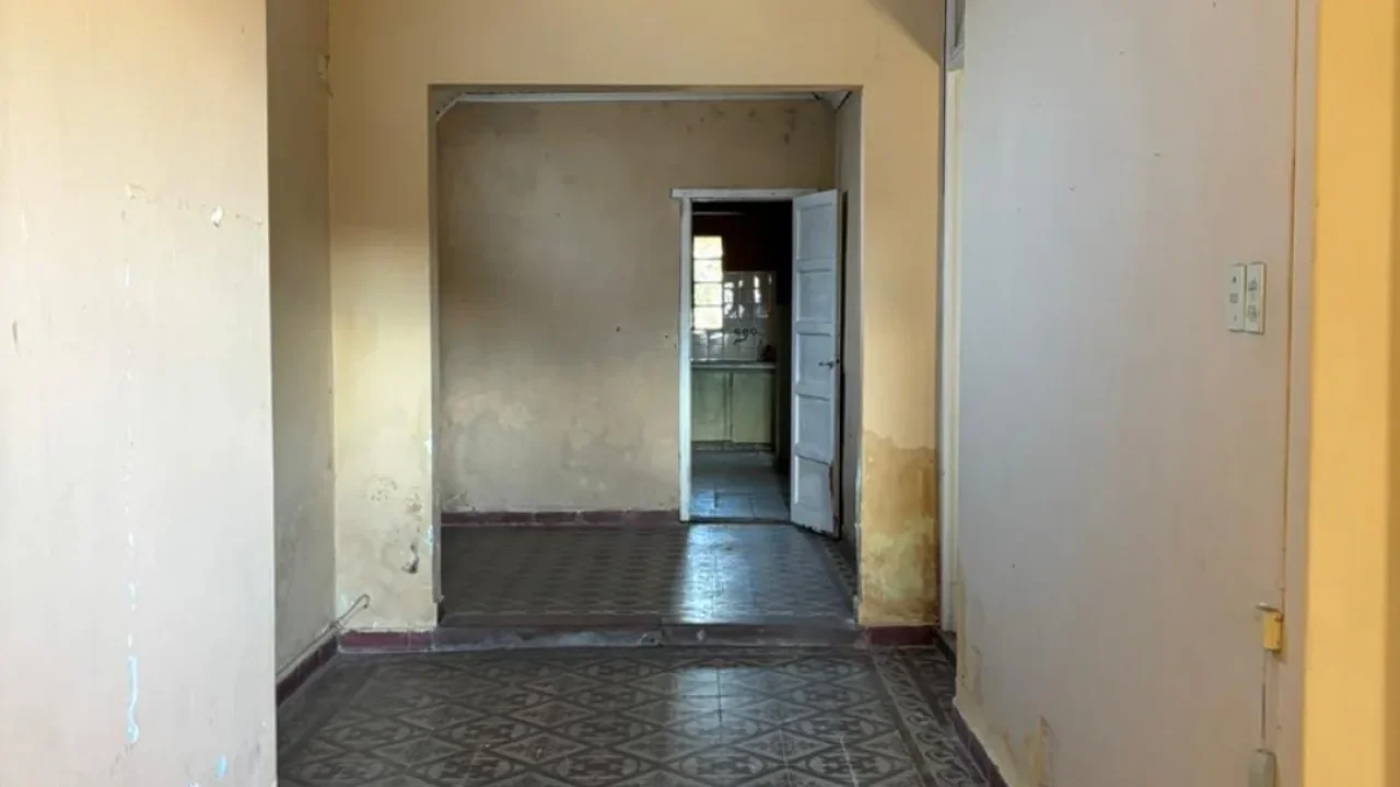 VENTA | CASA A RECICLAR O DESARROLLAR