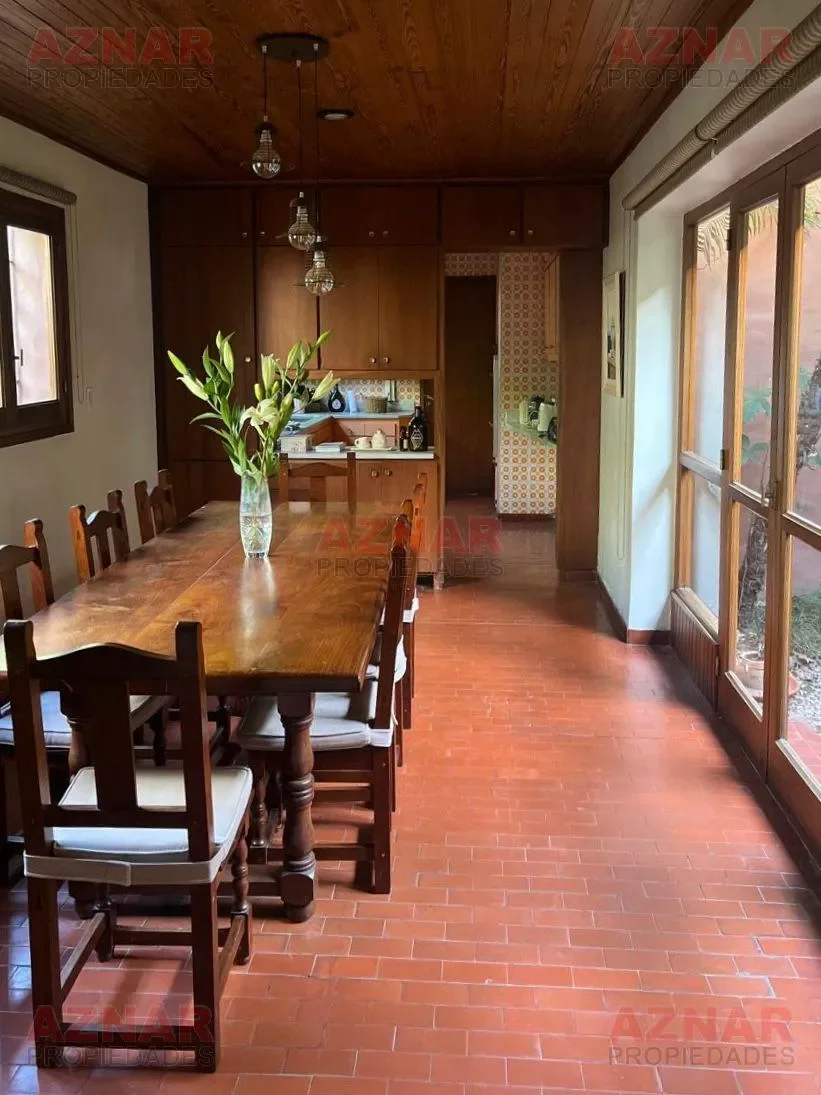 Casa en venta en la calle Belgrano Nº 1839 entre Pringles y Balcarce