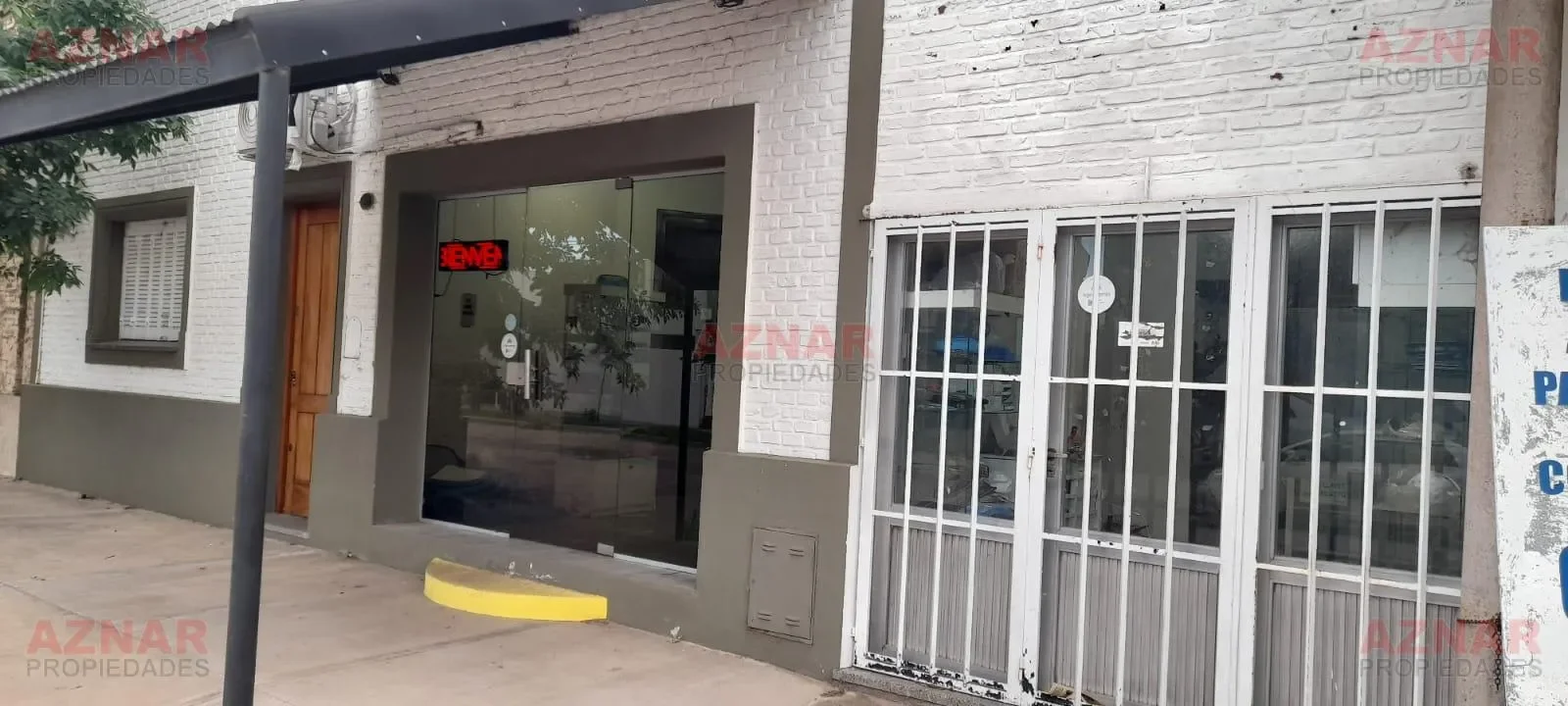 Fondo de Comercio en Venta en la calle Macaya N° 390 entre Alem y San Martin
