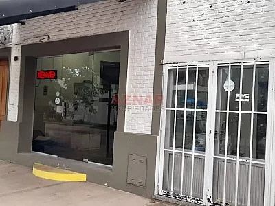 Fondo de Comercio en Venta en la calle Macaya N° 390 entre Alem y San Martin