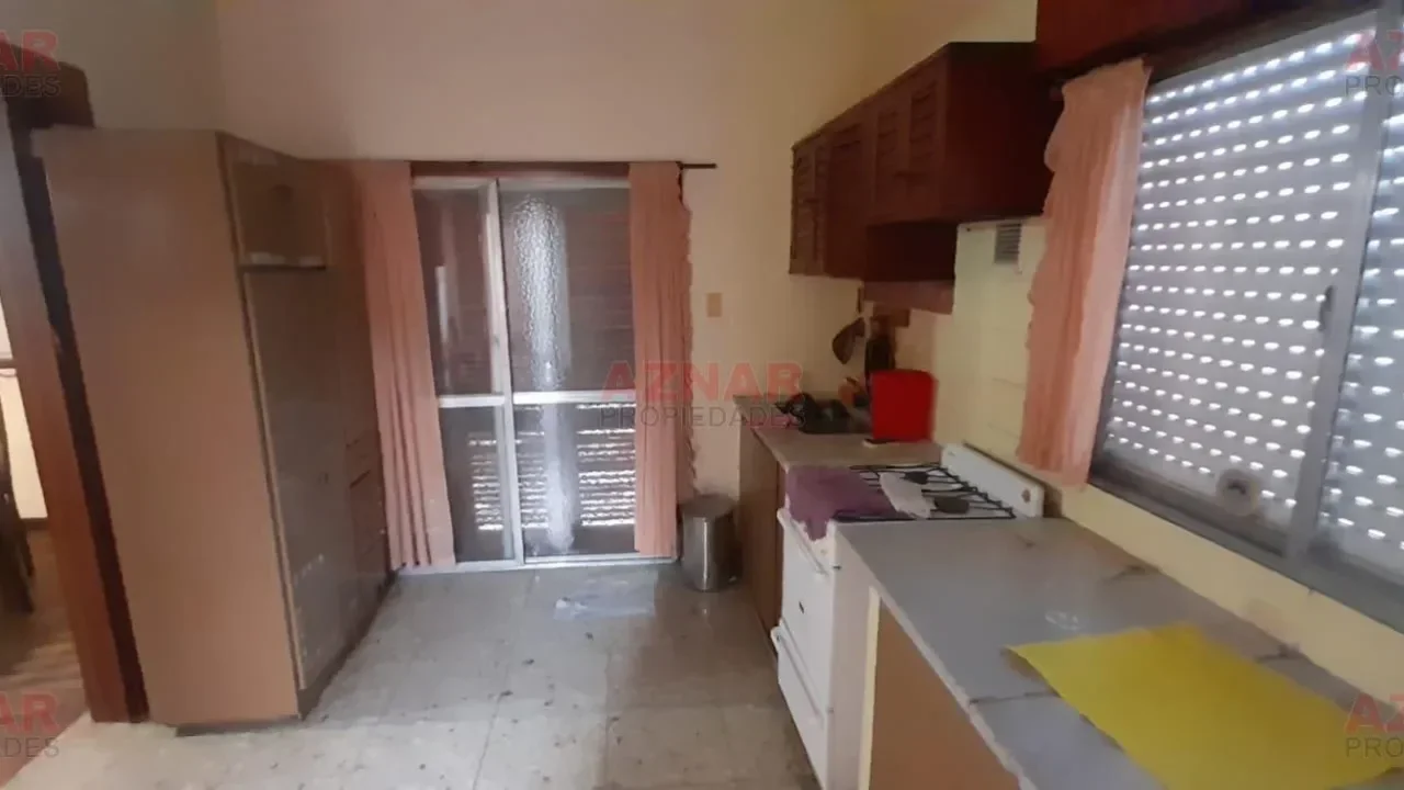 Casa en venta en Lavalle N° 345 entre 12 de Octubre y Del Busto