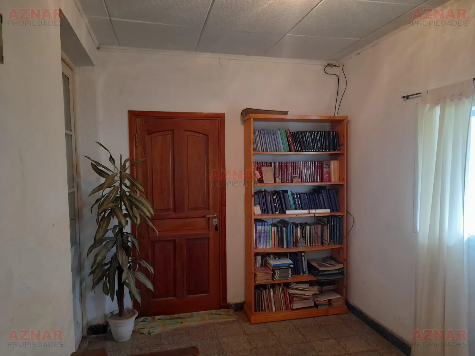 Casa en venta en Quinquela Martin N° 260 - MECHITA