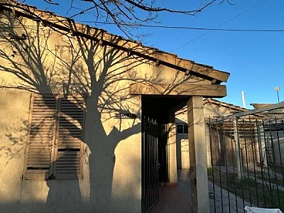 CASA EN VENTA EN BARRIO 30 DE JUNIO