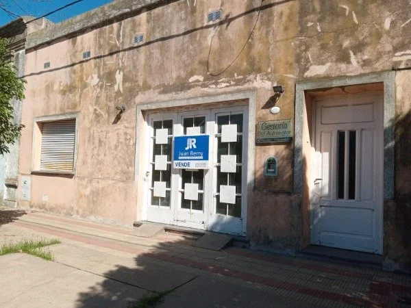CASA EN VENTA MARONI AL 500