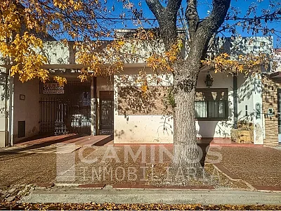 VENTA - CASA - BRAGADO